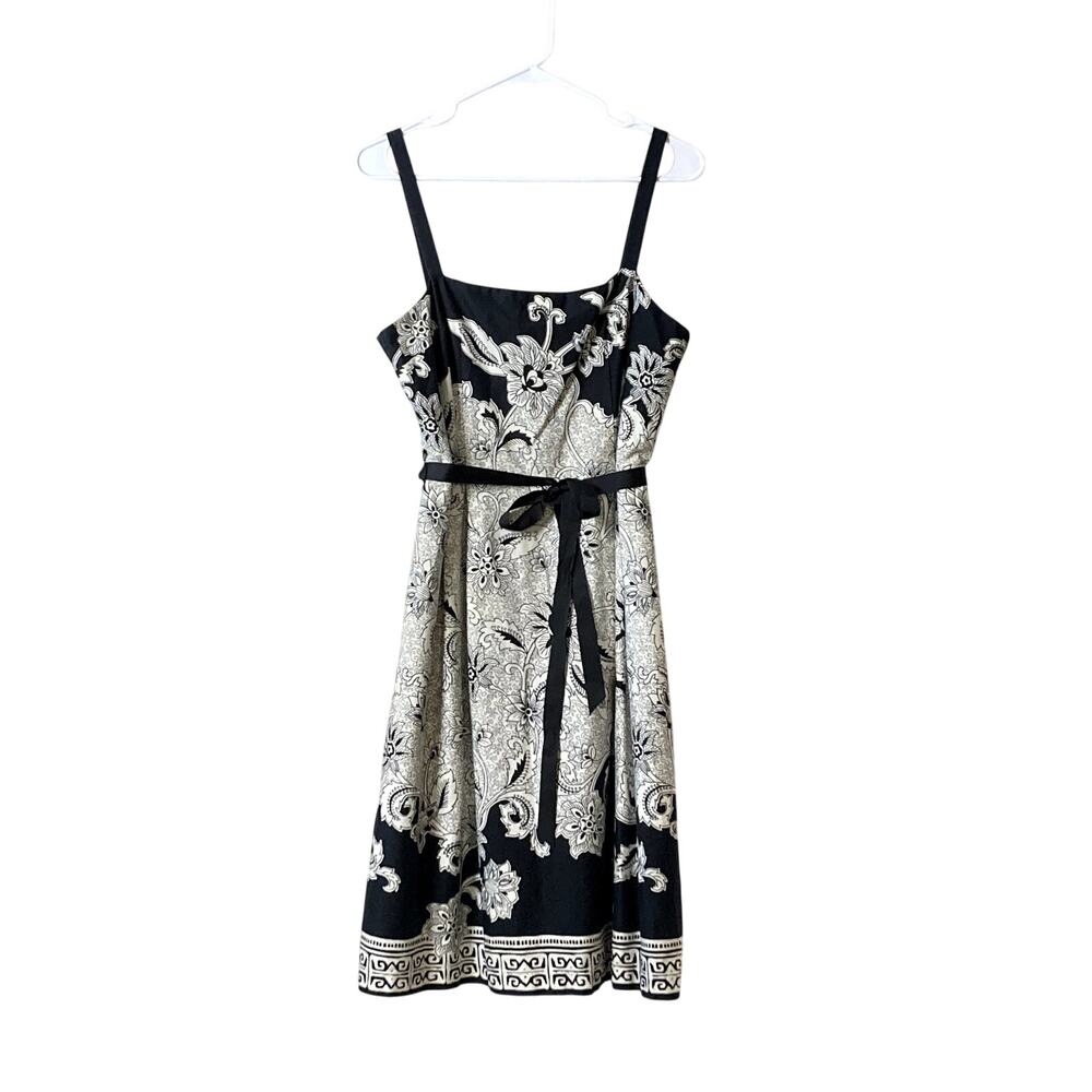 Jessica Howard women's sleeveless square neck, floral dress.